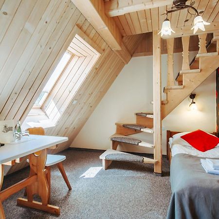 Goralski Gosciniec & Spa Poronin Exteriör bild