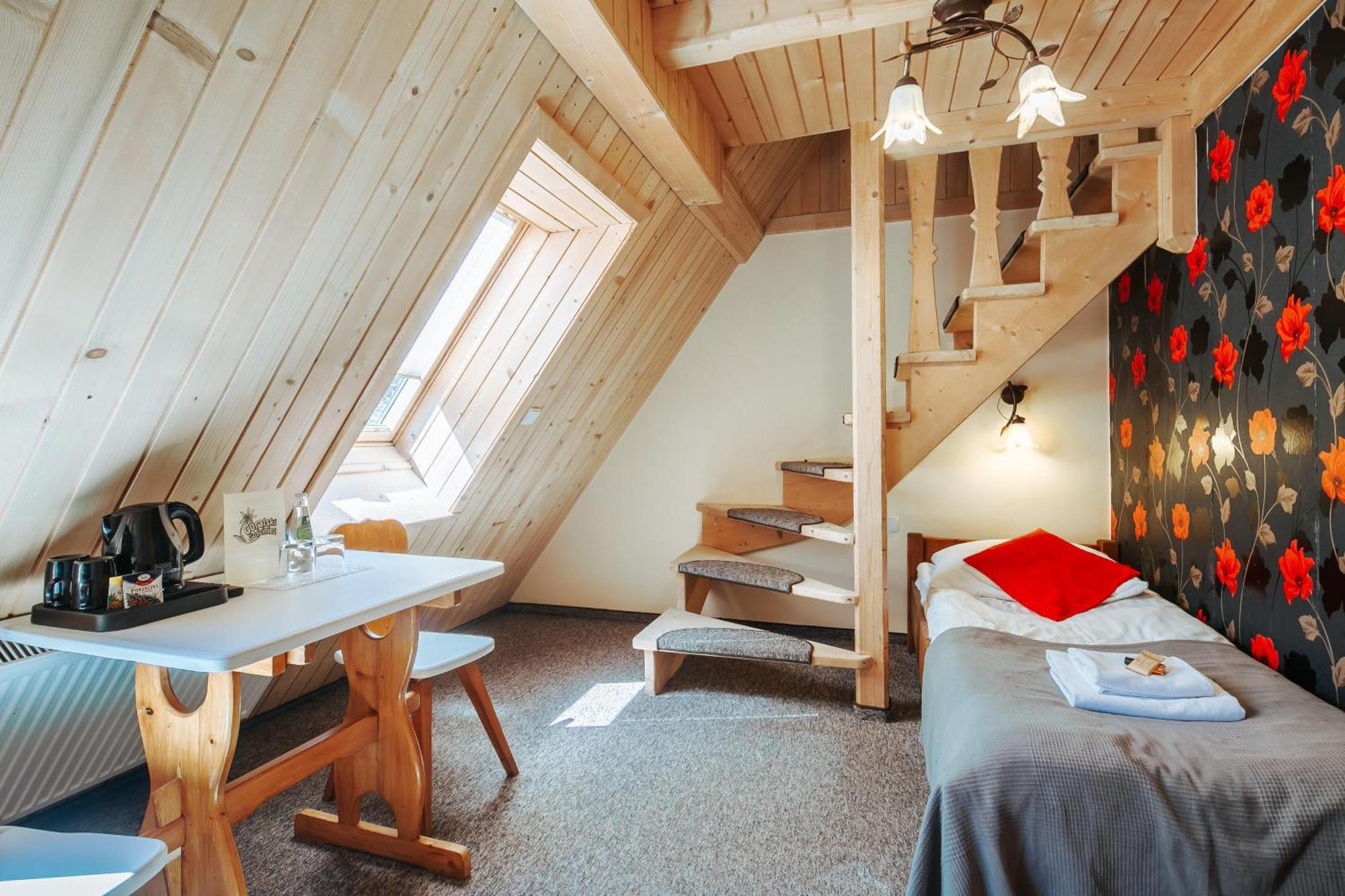 Goralski Gosciniec & Spa Poronin Exteriör bild
