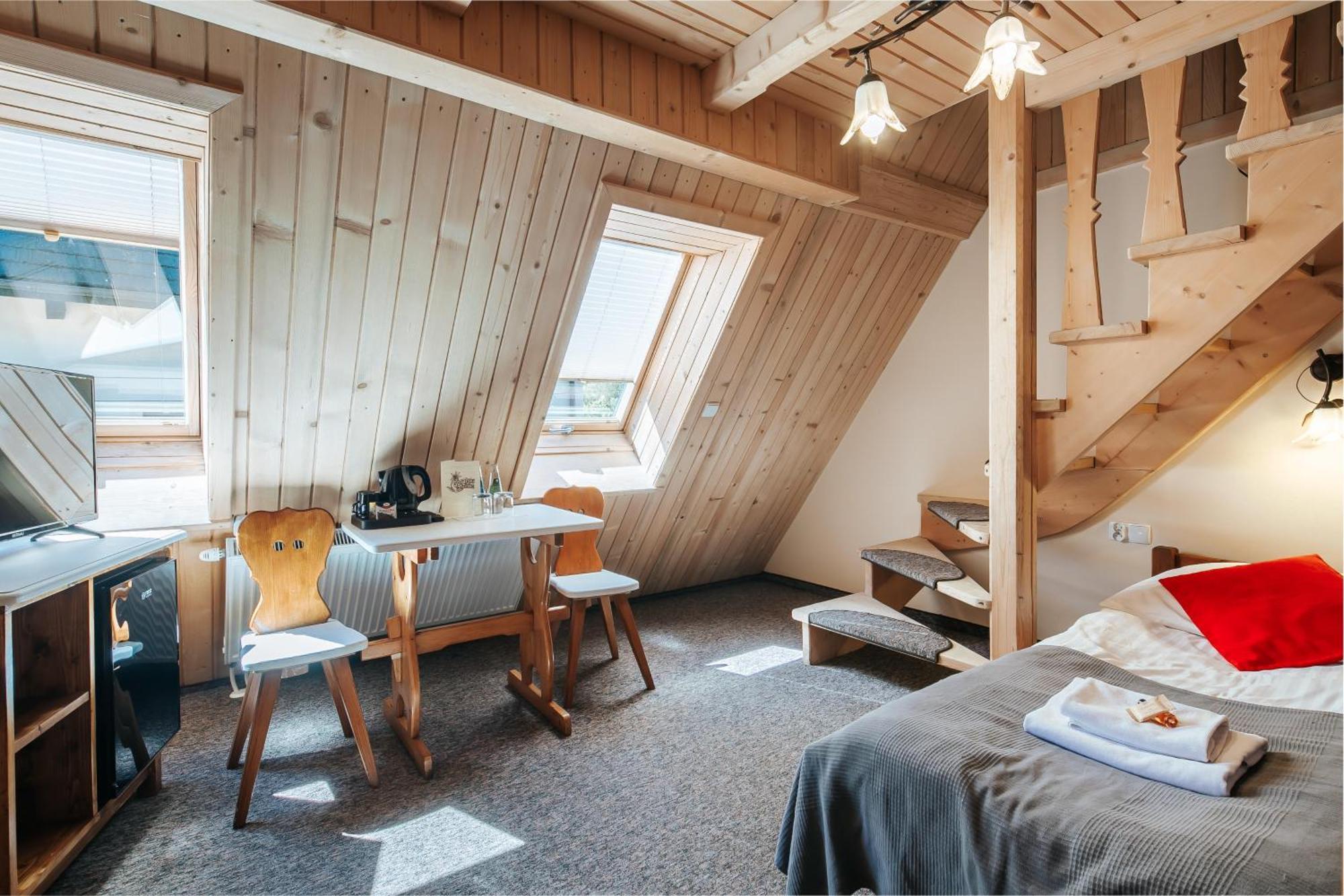 Goralski Gosciniec & Spa Poronin Exteriör bild