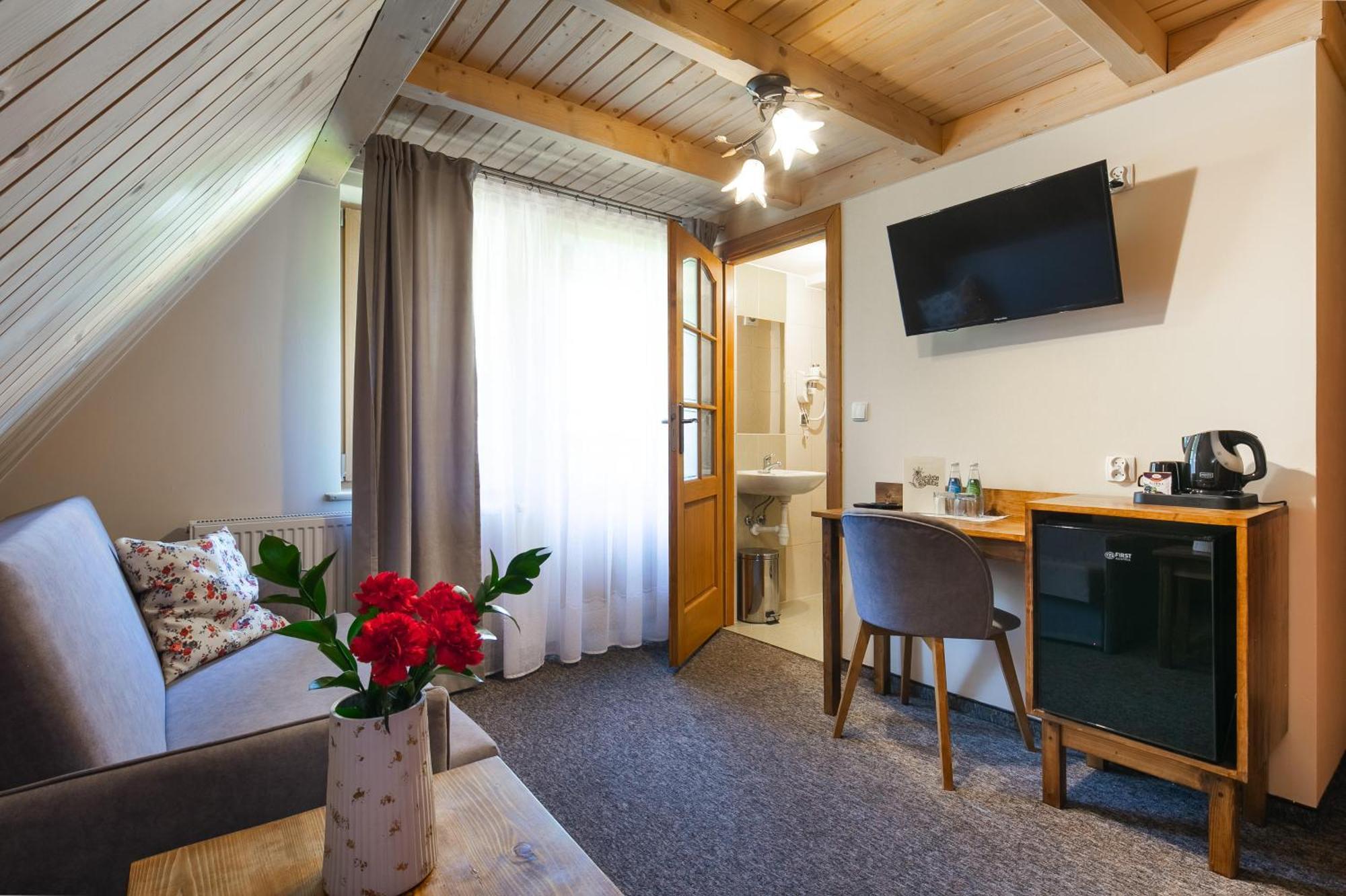 Goralski Gosciniec & Spa Poronin Exteriör bild